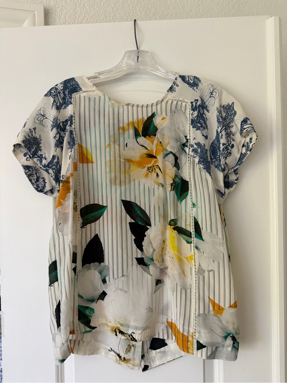 Anthropologie White Floral & Yellow Accent Short-Sleeve Tunic
